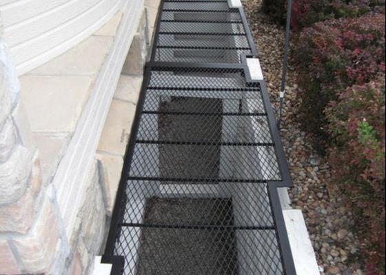 Perforated Expanding Wire Mesh Metal Screen PVDF Coating For Decoration